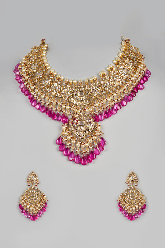 Arooj Necklace Set 22kt Gold Plated