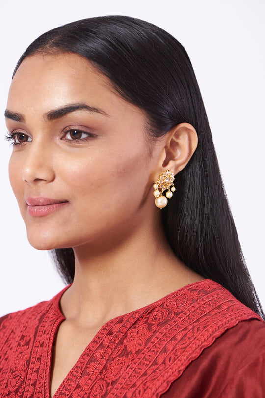 Wajiha Earrings 22kt Gold Plated