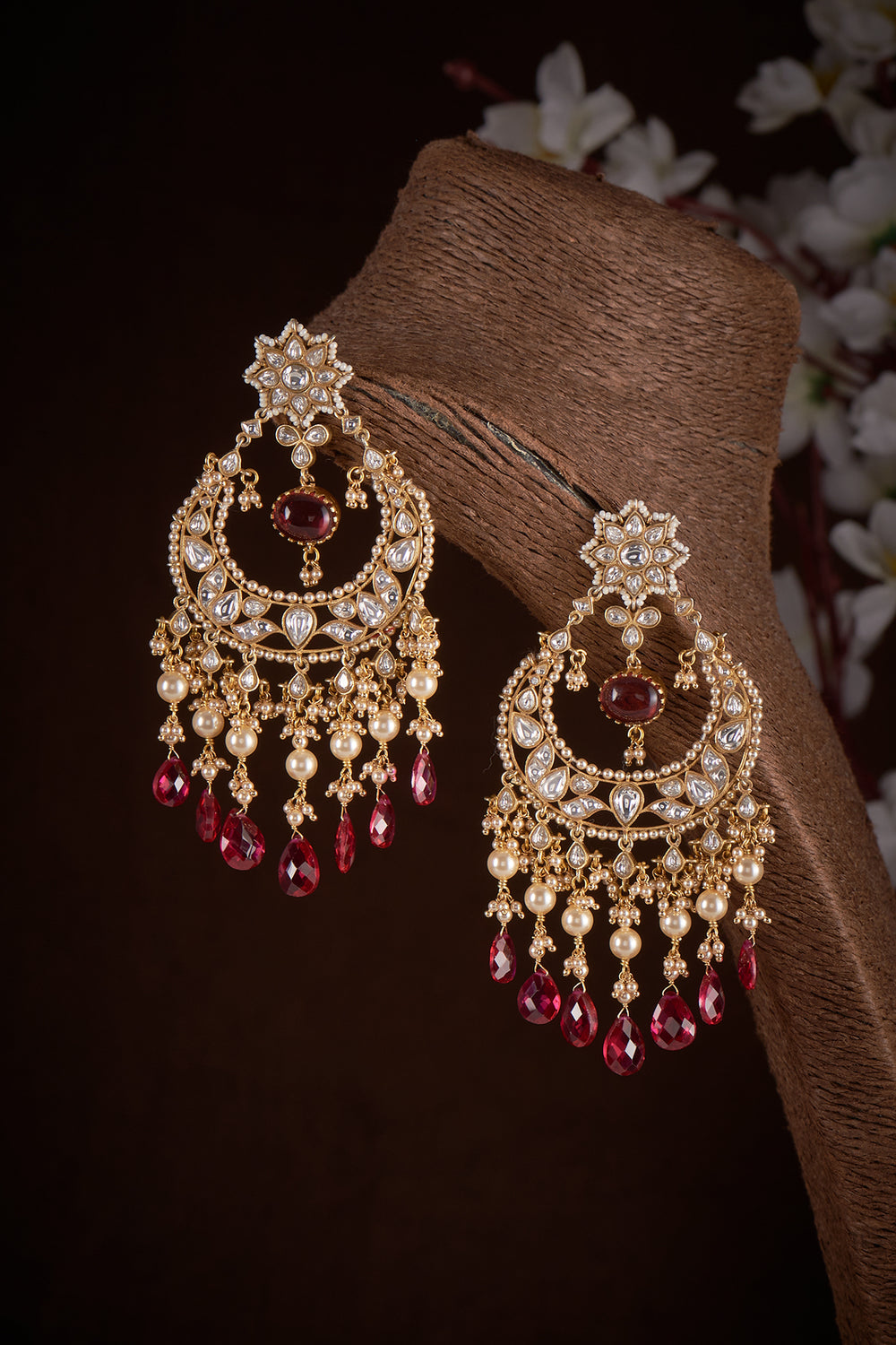 Ruhani Chandbali